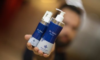 Haarwachstum fördern mit Shampoo und Spray gegen Haarausfall